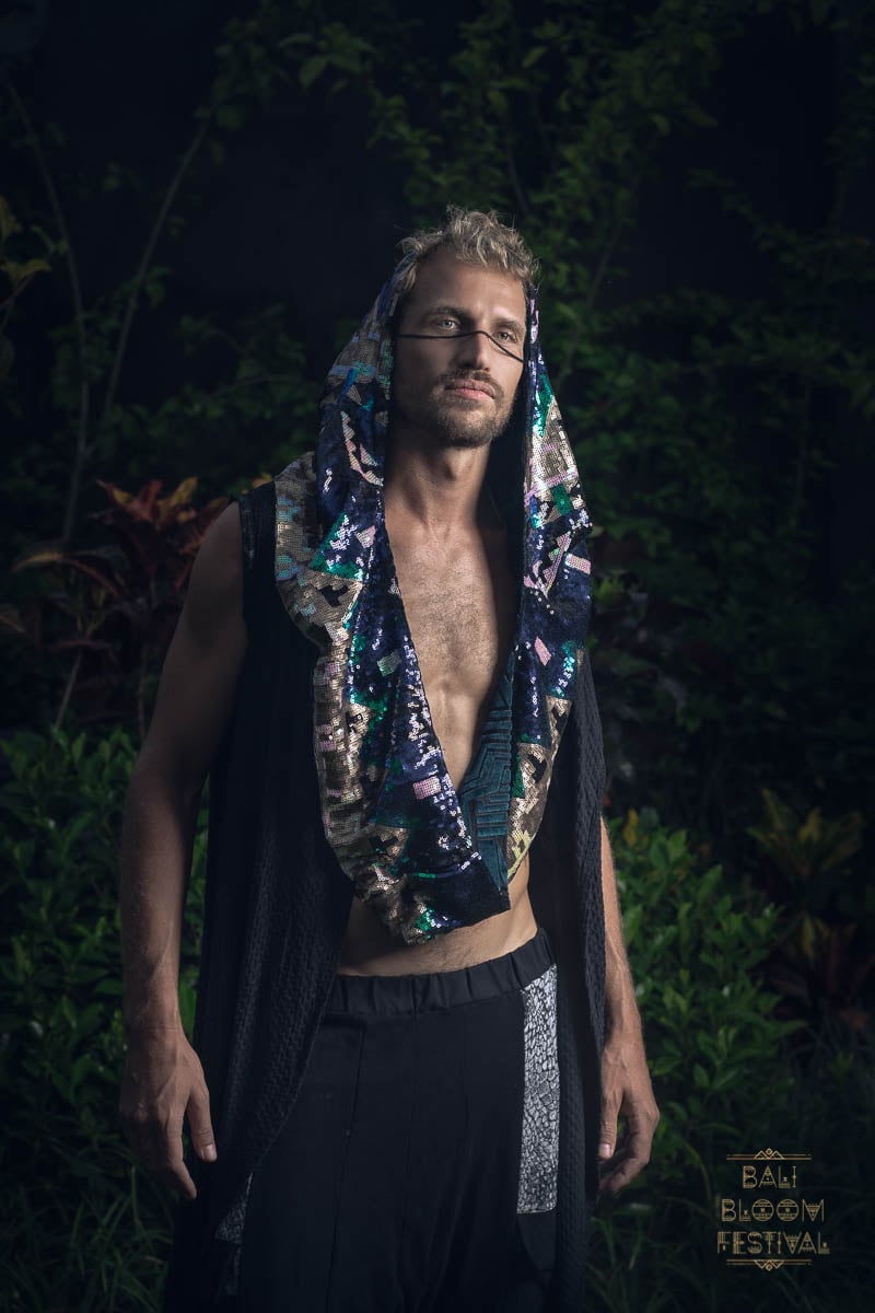 MAKE YOUR LIFE ART: Bali Bloom Edition — 103