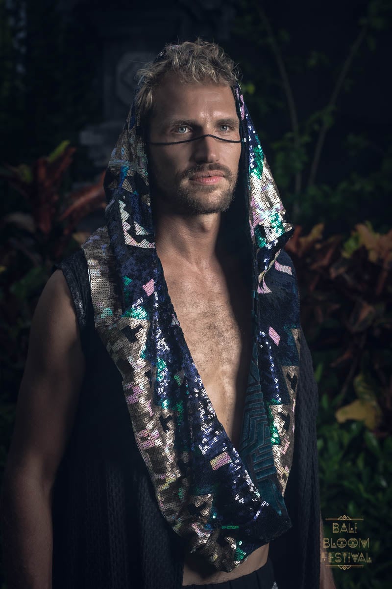 MAKE YOUR LIFE ART: Bali Bloom Edition — 44