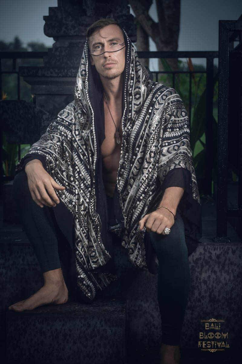 MAKE YOUR LIFE ART: Bali Bloom Edition — 75