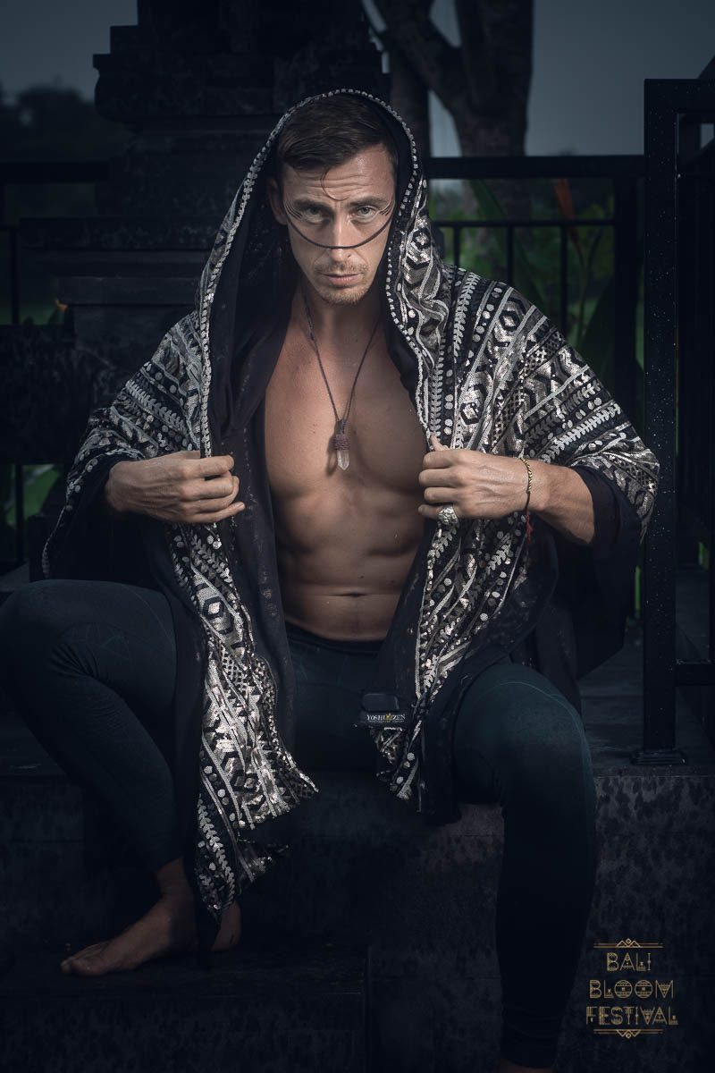 MAKE YOUR LIFE ART: Bali Bloom Edition — 55