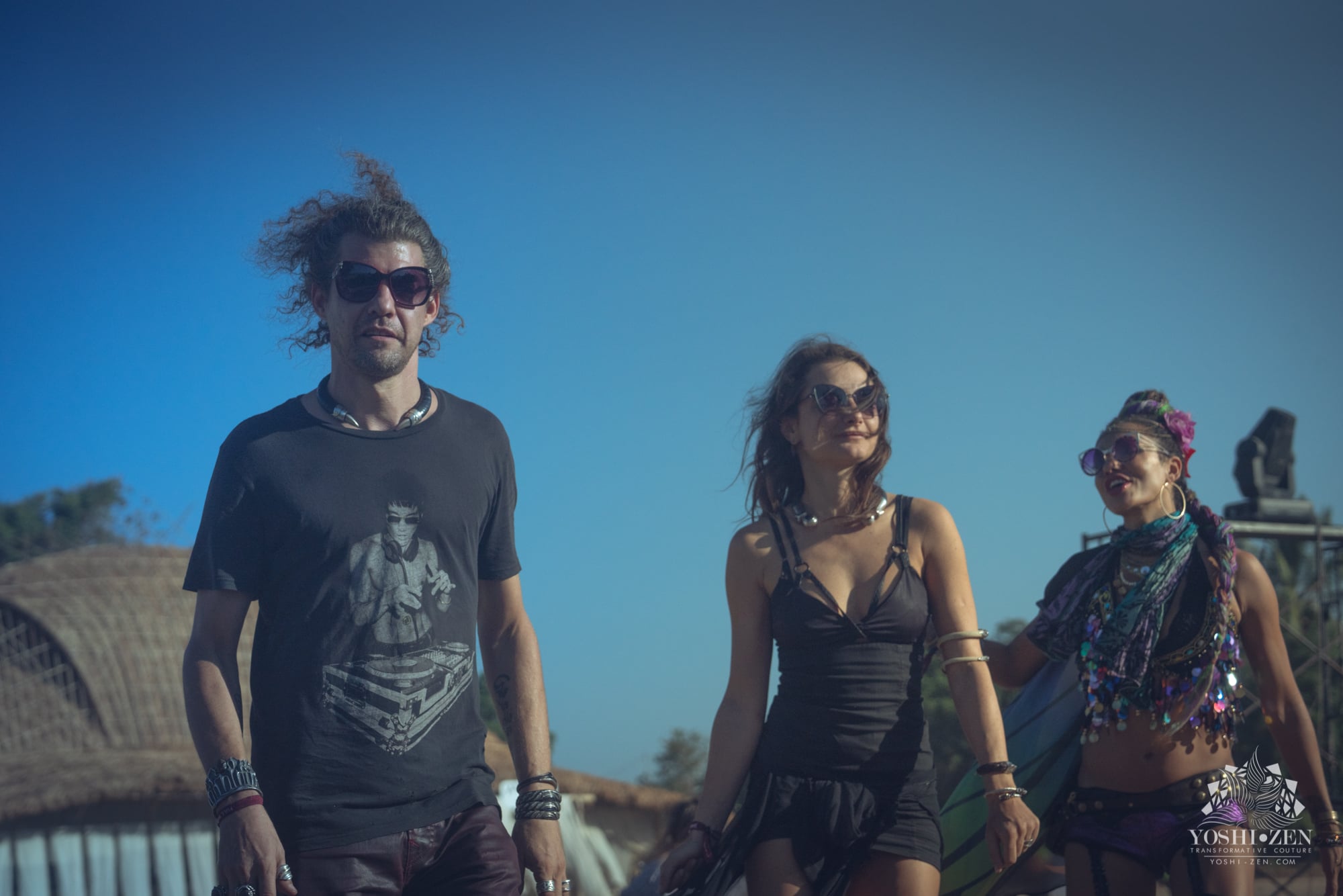 Bold festival fashion and self-expression at Wonderfruit