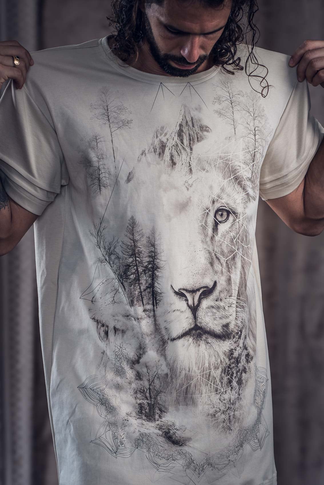 Singaraja T-Shirt + Balam-Ha Hood — main view