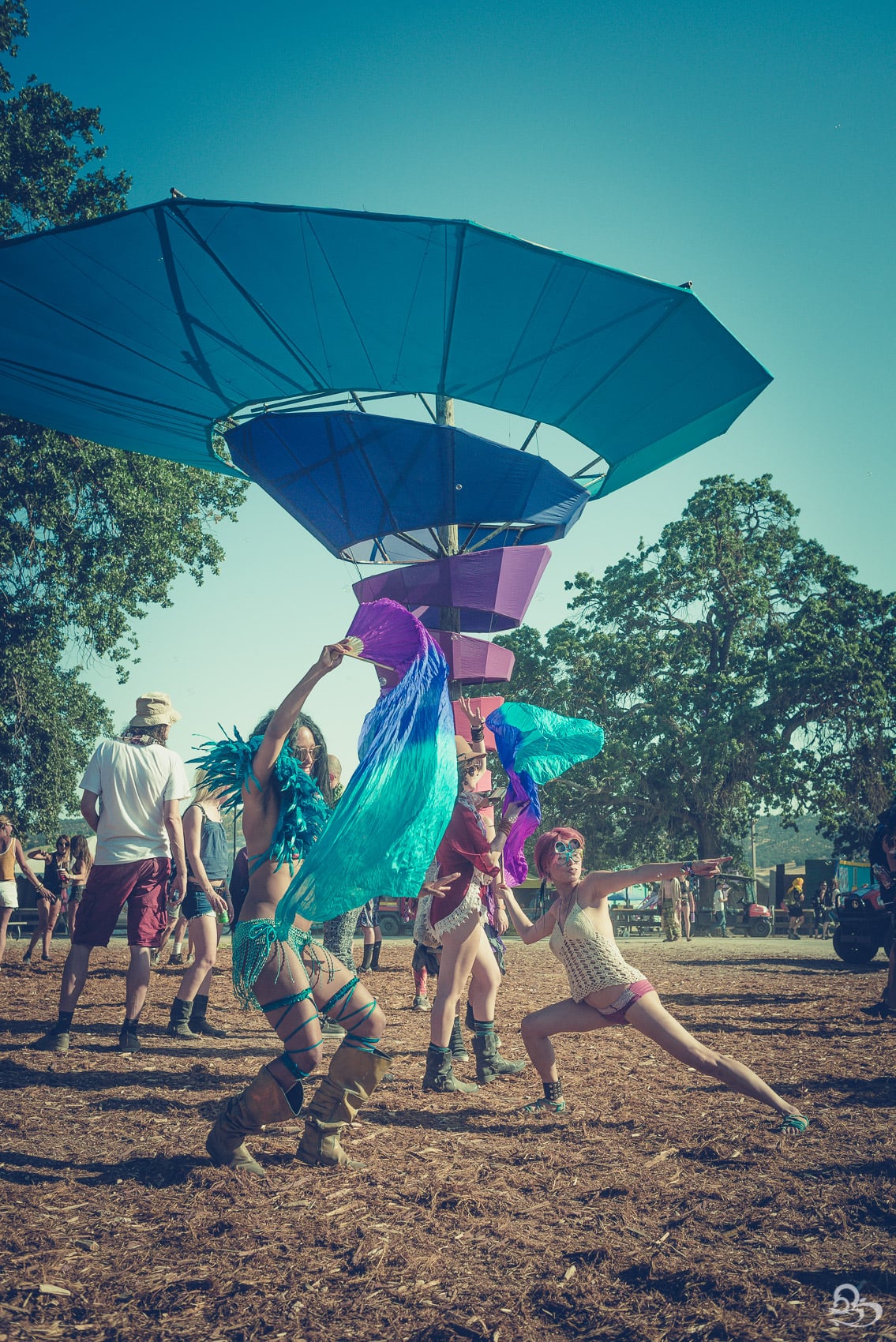 Festival Lookbook — 27